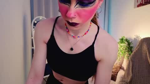 Karen online show from April 10, 4:57 pm