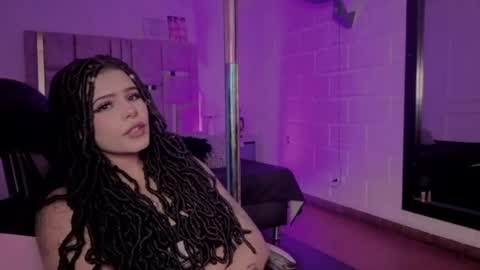 Bonnie Anderson  online show from July 17, 3:00 am
