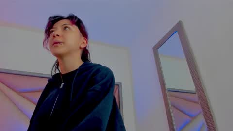   online show from March 29, 12:31 am