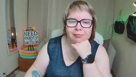 bonnnyboobsy online show from May 22, 7:01 pm