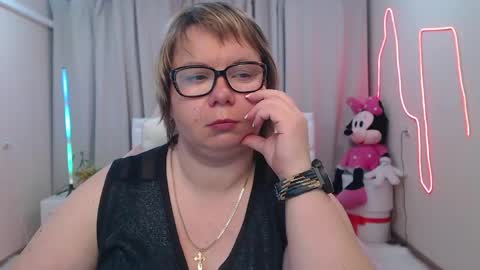 bonnnyboobsy online show from May 19, 1:56 am