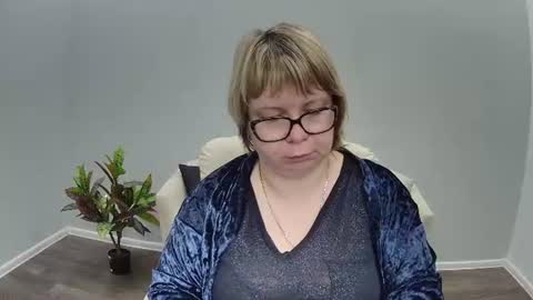 bonnnyboobsy online show from July 23, 2:42 am
