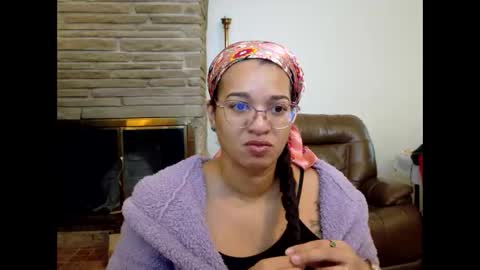 Queen Bon Vivantt online show from October 27, 1:50 pm