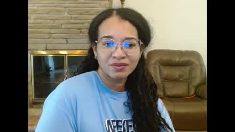 Queen Bon Vivantt online show from September 22, 4:05 pm