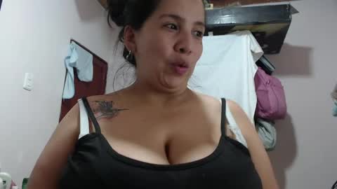 Luciana independent model online show from April 14, 8:42 pm