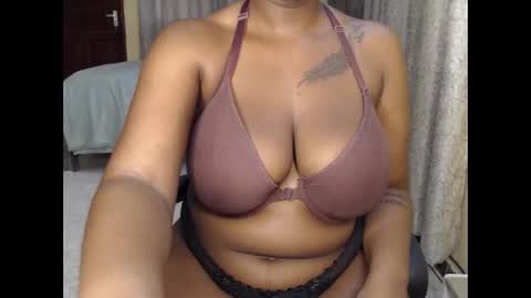 booby_candy online show from May 5, 3:42 am