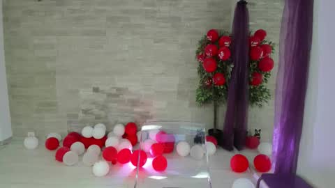 boobzilla_ online show from March 4, 5:25 am