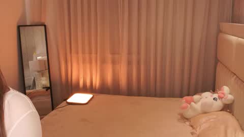 boootyfrytti online show from September 25, 5:11 pm