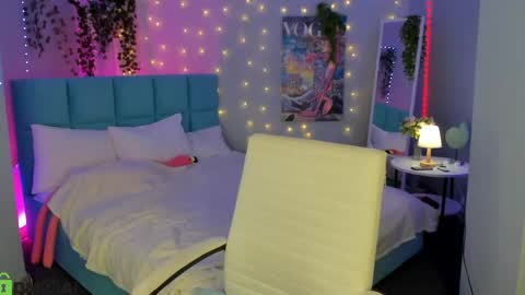 Milena online show from June 1, 2:57 am
