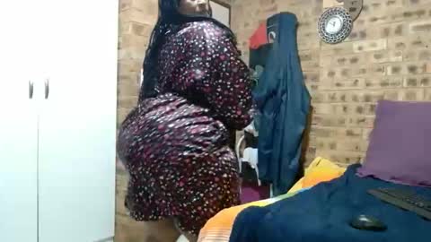 bootytwerkxxx online show from March 15, 2:02 am