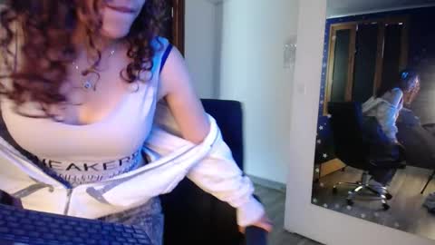 Snapshot of borbuja1 chatting on October 15, 5:37 pm borbuja online show from October 15, 5:37 pm