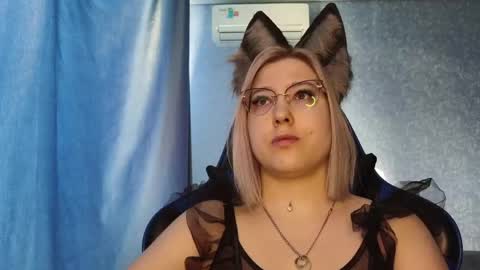 Belle  online show from April 26, 1:58 am