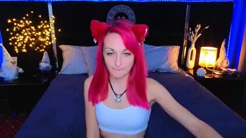 Brandybloomm online show from January 9, 1:54 am