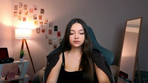 Rachel online show from February 26, 8:30 pm