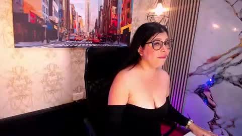 Brenda online show from July 28, 2:13 pm