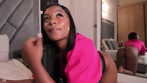 Brenda online show from March 12, 11:07 pm