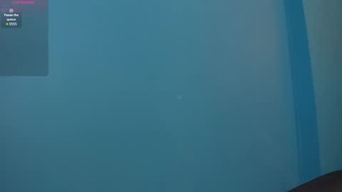      online show from October 15, 12:19 pm