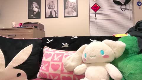 Brianna3 online show from December 4, 3:48 am