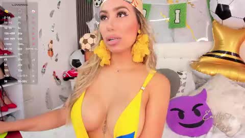 Brianna Ortiz online show from June 23, 4:16 pm