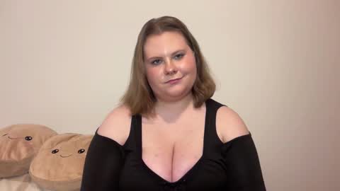 Brianna online show from November 11, 7:55 pm