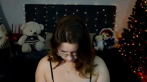 briarwynn online show from December 18, 10:58 pm