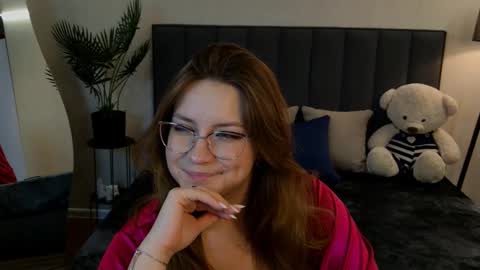 briarwynn online show from November 15, 10:11 pm