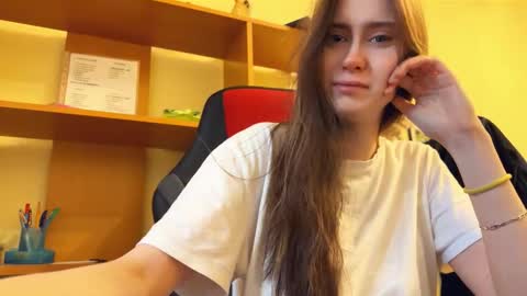 Jade online show from February 28, 2:16 pm