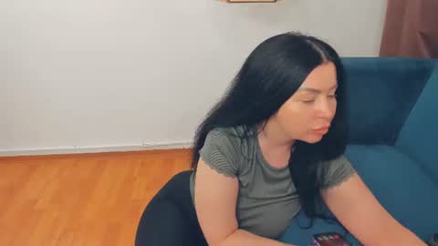 brilliantegirl_ online show from July 10, 1:22 pm
