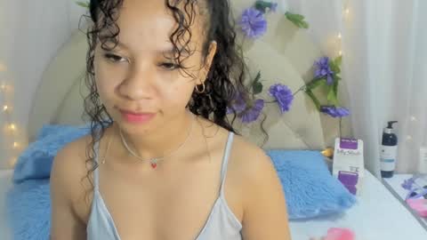 Snapshot of brithany_rousee chatting on January 4, 7:13 pm Brithany Rousee online show from January 4, 7:13 pm