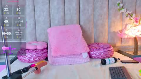 Snapshot of brithanyparker_ chatting on October 15, 4:59 am brithanyparker_ online show from October 15, 4:59 am