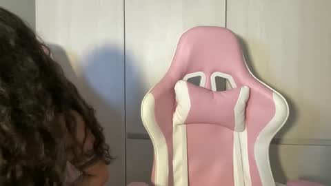 brithneysquirt online show from February 27, 12:43 am