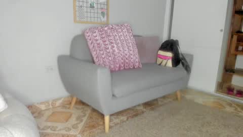 britnney_18 online show from December 17, 11:28 am