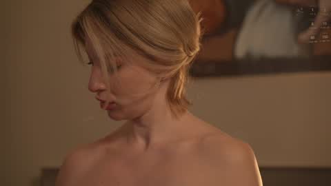 Anna online show from January 30, 3:51 pm