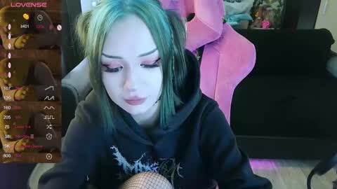 Martha online show from February 10, 8:09 am