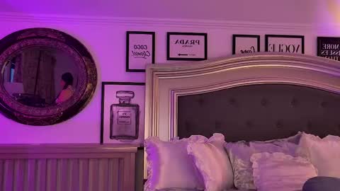 Ember online show from October 18, 3:37 pm