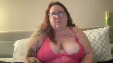 Snapshot of brookenicole3 chatting on September 18, 10:52 pm Madam Brooke online show from September 18, 10:52 pm