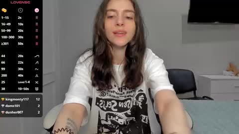 broosnica1 online show from November 11, 9:28 am