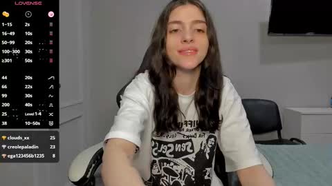 broosnica1 online show from November 12, 9:29 am