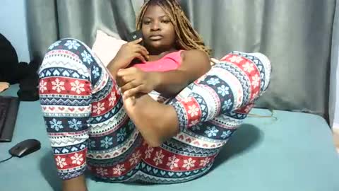 nicole online show from January 27, 3:50 pm