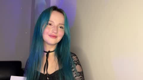 bubble_b00 online show from January 13, 1:06 pm