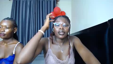 Bubbly online show from January 18, 8:27 pm