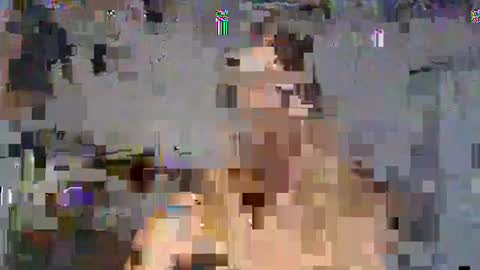 Snapshot of buffyextasy chatting on October 6, 7:47 am Buffy online show from October 6, 7:47 am