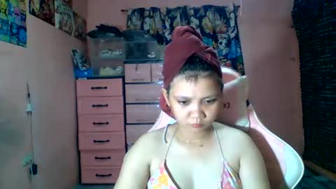 bunny_flower18 online show from July 4, 9:27 am