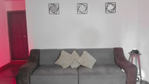 Im Val Welcome to my room My instagram Bubble cosmic online show from September 26, 1:36 am