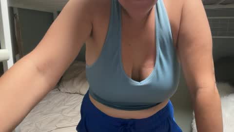 bustybuilder online show from July 16, 7:46 am