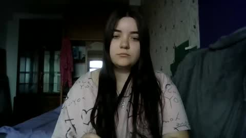 butterfly18988 online show from February 12, 8:38 am