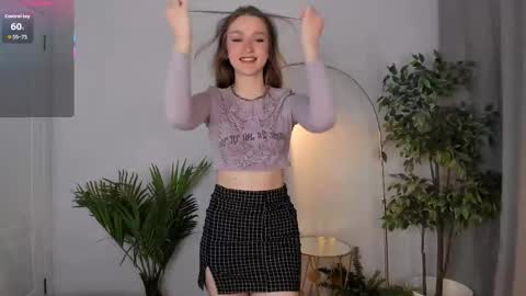 Polly online show from November 8, 8:47 pm