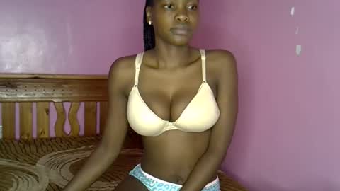 C--trish online show from October 17, 6:49 am