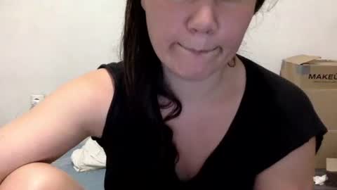 Lamb online show from September 9, 6:08 pm