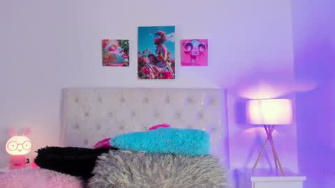 cailin_dione online show from July 23, 2:53 am